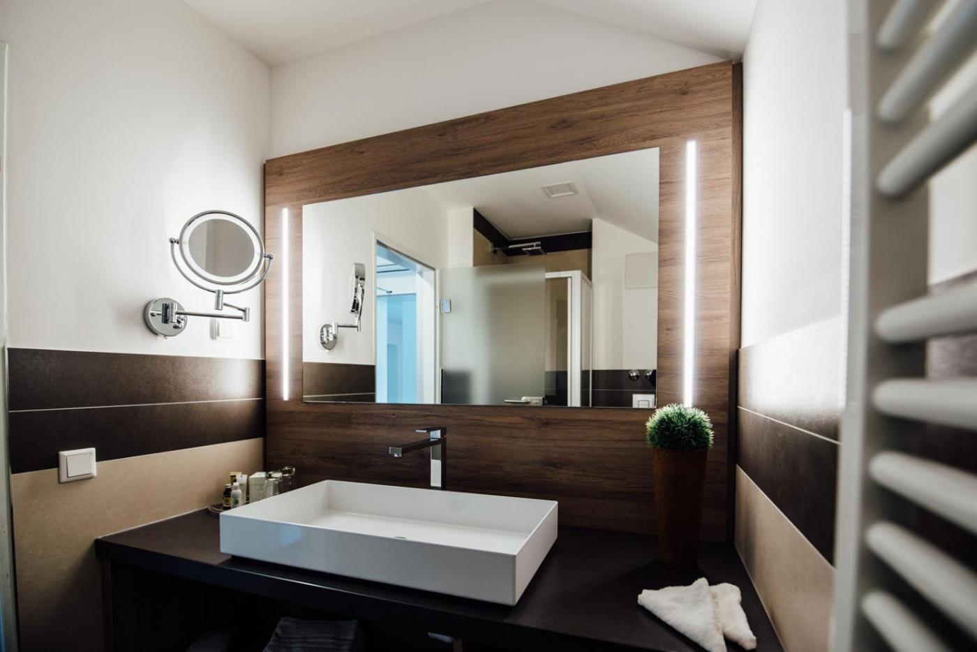 Hotel Schmachtendorf โอเบอร์เฮาเซิน ห้อง รูปภาพ