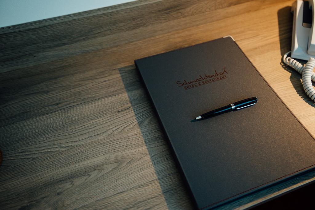 Hotel Schmachtendorf โอเบอร์เฮาเซิน ภายนอก รูปภาพ